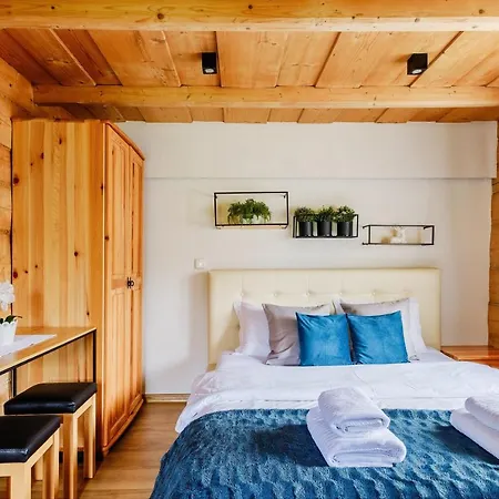 U Tatarow Homestay *