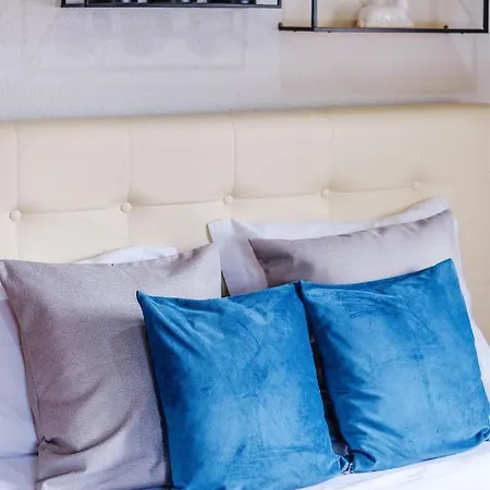 U Tatarow Homestay *