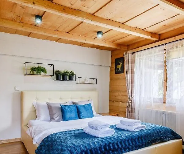 U Tatarow בית אירוח